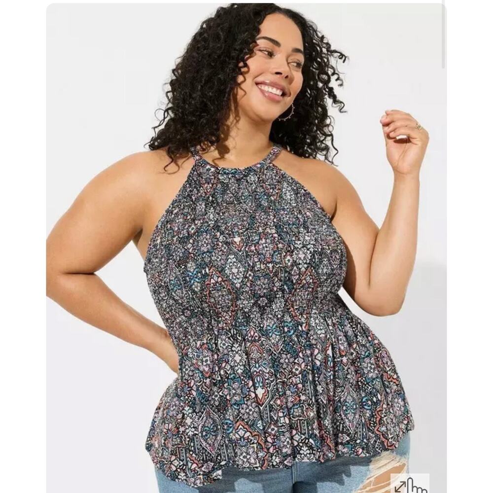 Torrid Peplum Challis Tank Medallion Smocked Sleeveless Top NEW 4/4X
Boho Flowy